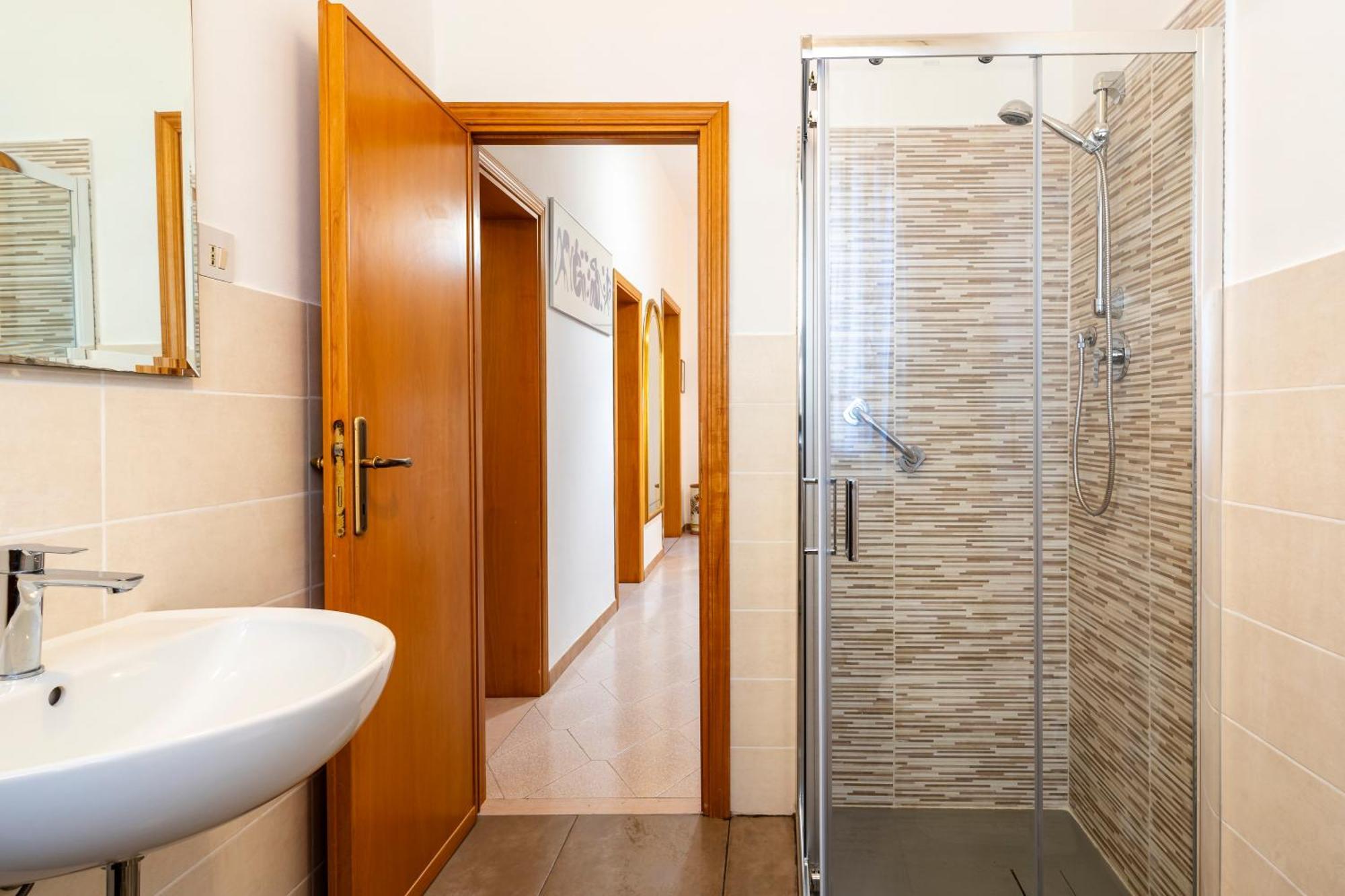 Marradi Apartment With Balcony Livorno Exterior photo